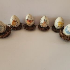 6 Vintage Hand Painted Birds On Ceramic Eggs In Nests Blue Yellow 3 1/4 Inch
